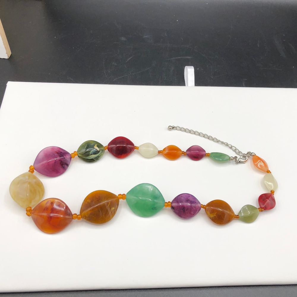 Vtg Multicolor Faux Agate Acrylic Necklace‎ Lightweight Facet Swirl Lentil Beads - Picture 4 of 5